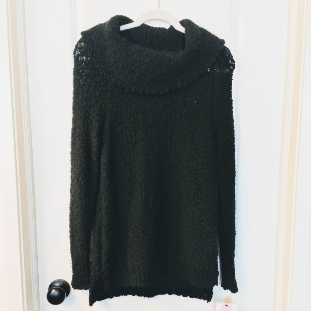 NWT Liz Claiborne Black Cowl Neck Tunic Sweater - Small